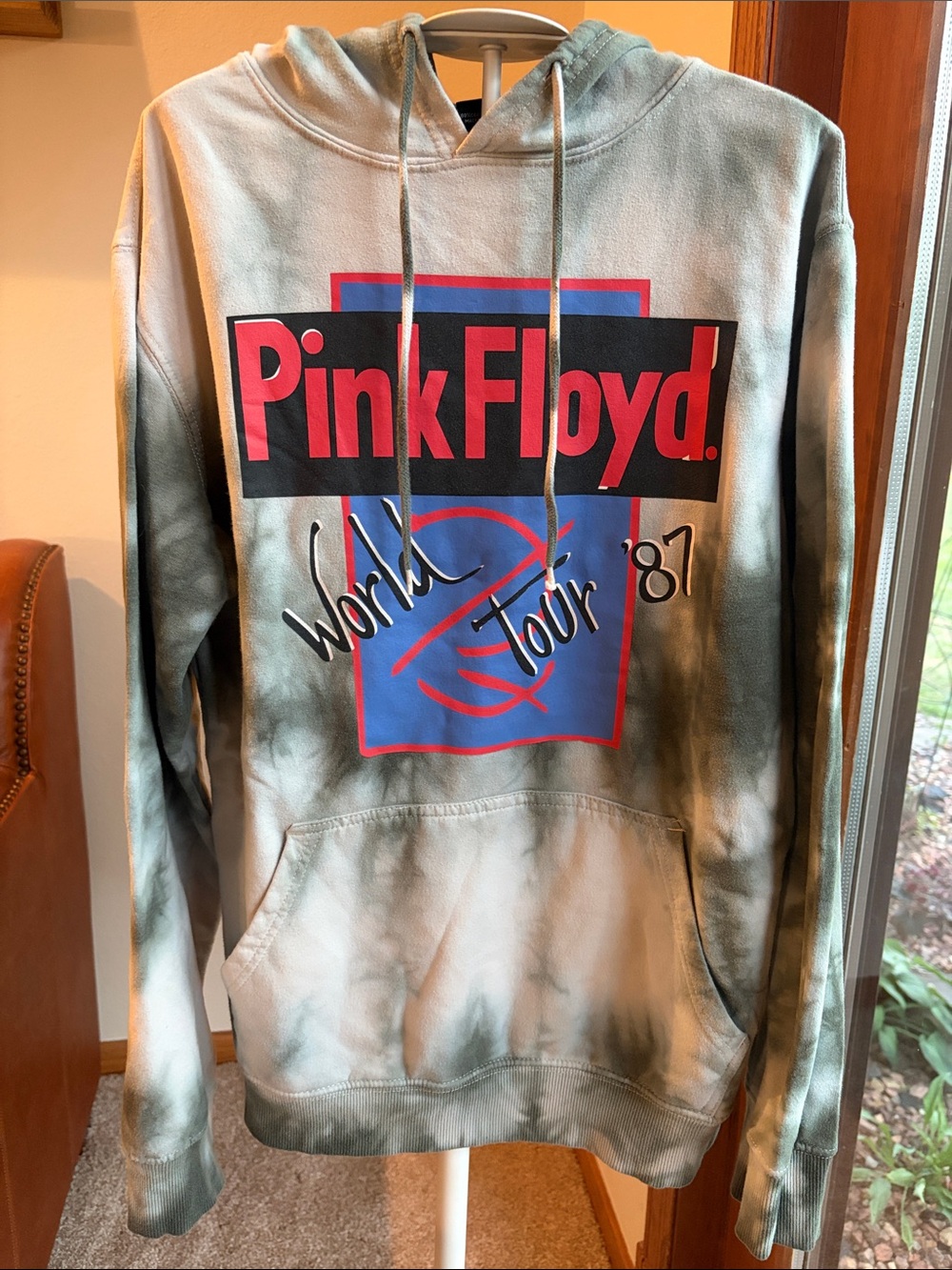 Pink Floyd Grey Tie-Dye Hoodie with World Tour ‘87 Logo